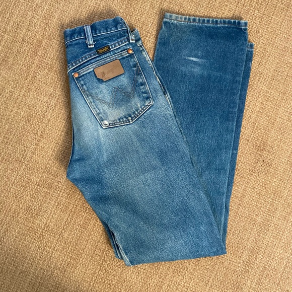 SOLD - Picture 3 of 6